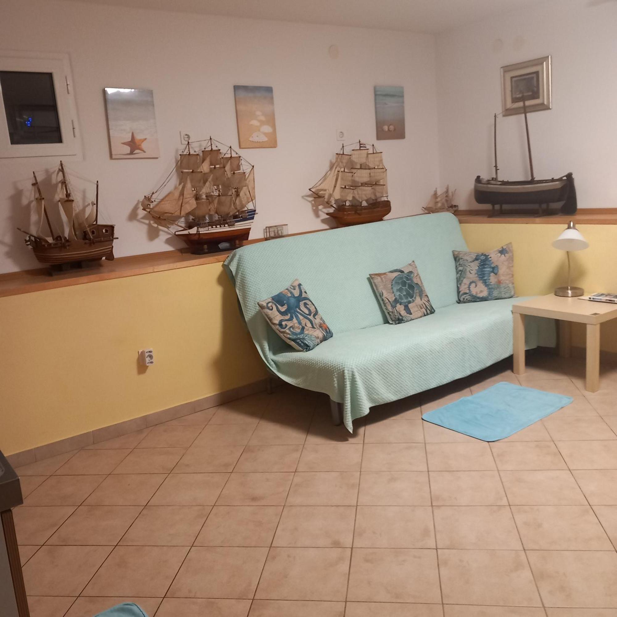 Apartmani Bozic-Omišalj Dış mekan fotoğraf